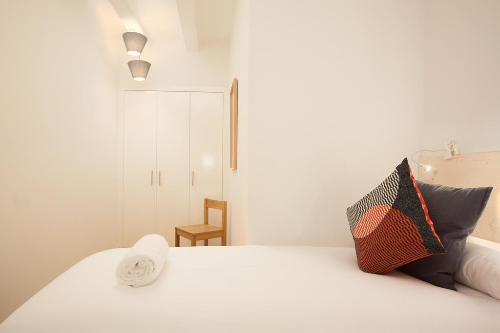 Canela Homes Barcelona Macba Экстерьер фото